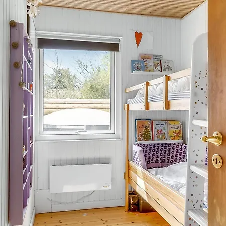 Сasa de vacaciones Cozy In Stubbekobing With Kitchen Sortso