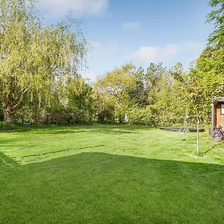 Сasa de vacaciones Cozy In Stubbekobing With Kitchen *